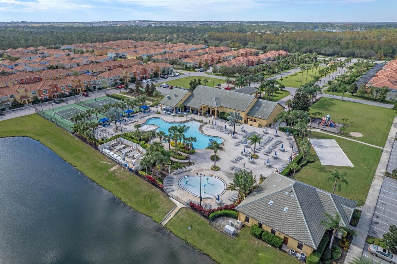 New Listing 5 Mi From Disney,Free Arcades, Heatedpool & Water Park Villa Kissimmee Exteriör bild